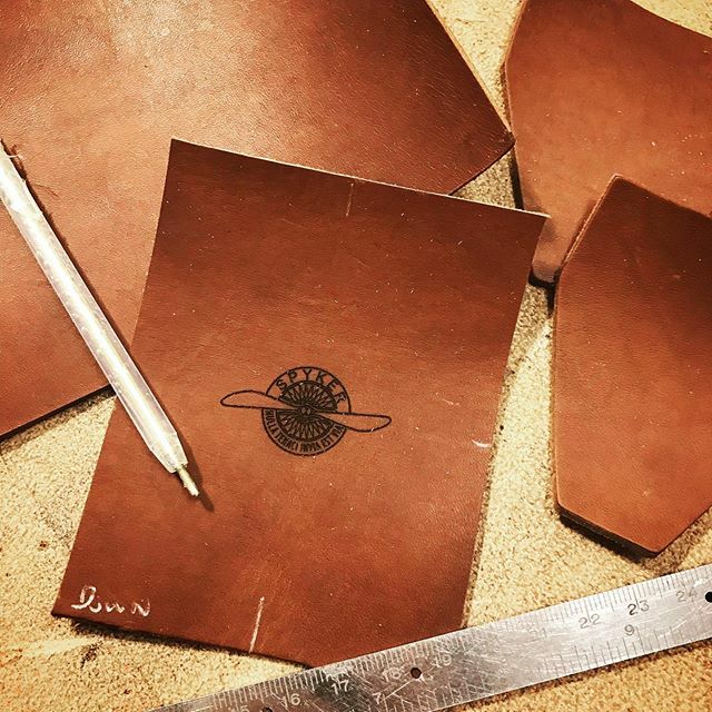 Nicola Meyer - Leathergoods tweet media