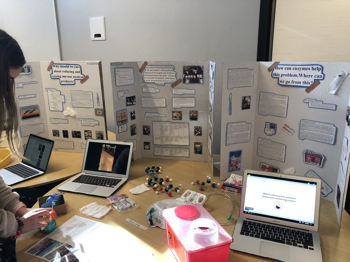 MsEaston1's tweet photo. SCH4U chemistry culminating poster fair! #HPscience #HP #chemistry https://t.co/2dqvTN0eD4