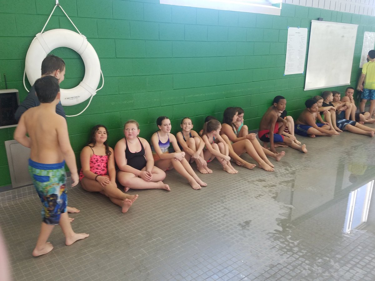 Chancellor117's tweet photo. Having a blast learning water safety! https://t.co/1wMTSZ7r5m