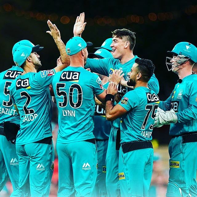The Gabba (@gabbabrisbane) on Twitter photo WINNERS ARE GRINNERS! 😁 First win on home soil for the <a href="/heatbbl/">Brisbane Heat</a>, defeating the @hobarthurricanes by 5 wickets. See the Brisbane Heat in action again next Tuesday 14 Jan, for their first ever BBL day match at The Gabba! 2.40pm start. Tickets through T… ift.tt/36Q98yg WINNERS ARE GRINNERS! 😁 First win on home soil for the <a href="/heatbbl/">Brisbane Heat</a>, defeating the @hobarthurricanes by 5 wickets. See the Brisbane Heat in action again next Tuesday 14 Jan, for their first ever BBL day match at The Gabba! 2.40pm start. Tickets through T… ift.tt/36Q98yg