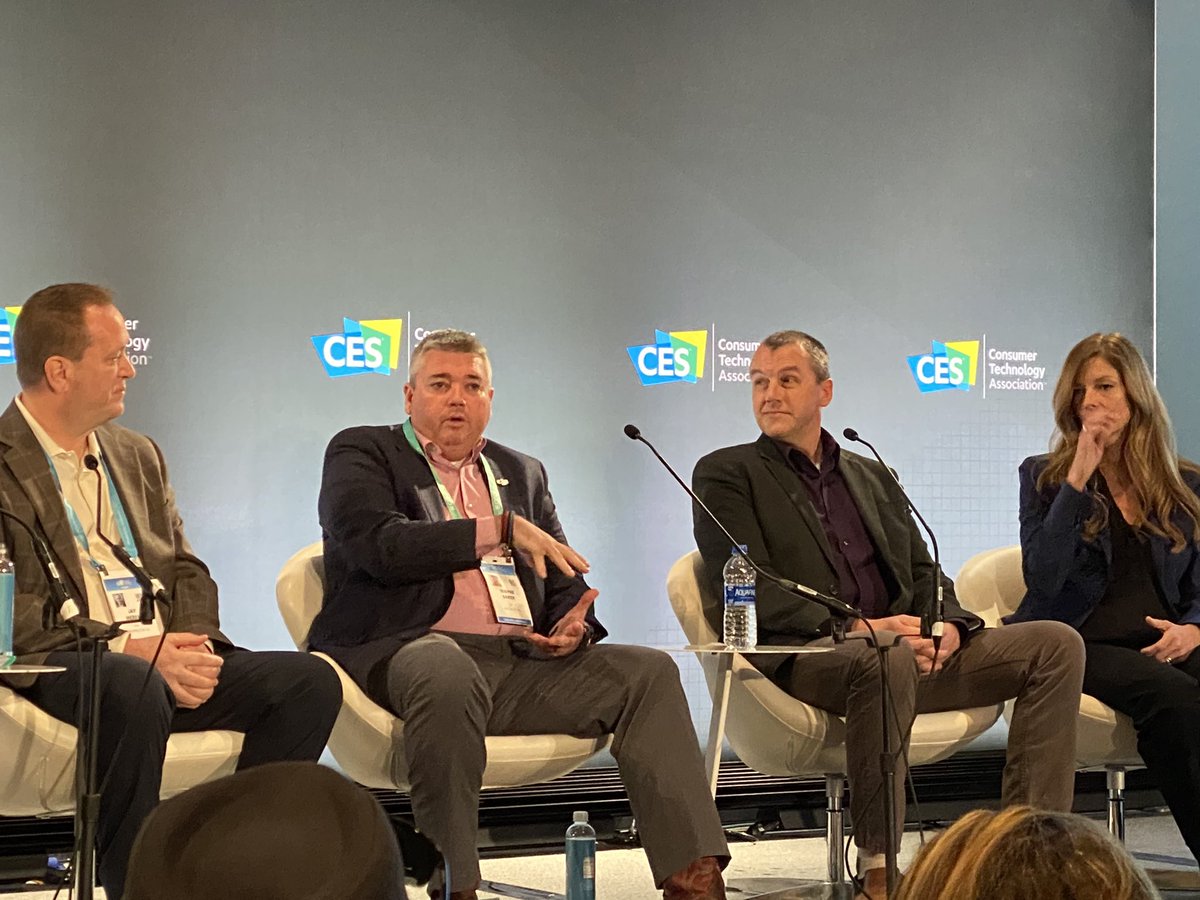 romeoch's tweet photo. “We need proper data security standards for the entire UAV industry. The goalpost keeps moving and currently a lot of politics are being played.” - @ChiefWayneB - True! @DJIEnterprise takes this topic seriously and we keep providing solutions for Gov use. #CES2020 https://t.co/uEyiv1PdzY