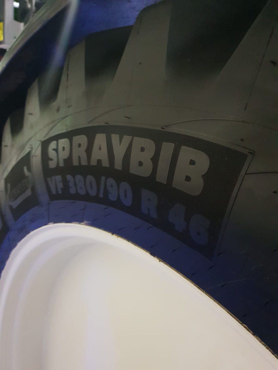 BushTyres's tweet photo. Great couple of days LAMMA Show catching up with suppliers , dealers and some of our original equipment customers #Lamma20 #LAMMA2020 #Bushoe2 @lammashow https://t.co/LrPxJ2DAOK