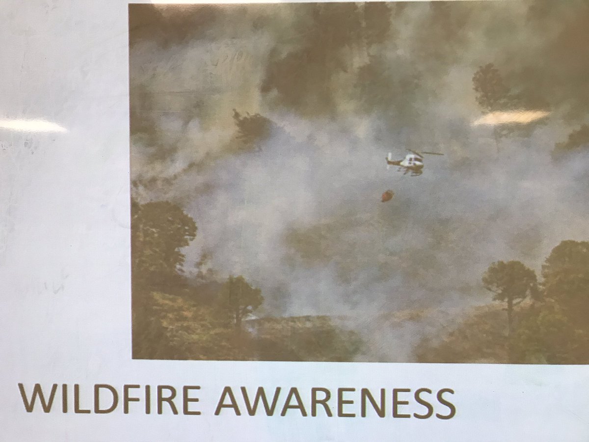 RossHug79975186's tweet photo. Wildfire awareness sessions @maestegfirestation 2 watches down 3 to go. Great to seek local knowledge of wildfire risks to the community from the crews. #wildfire #managethefuelreducetherisk #icutter #maximiseffsafety #2020preparingfor2050 #climatechange #wildfiretoolbox https://t.co/NmlpbQPUAJ