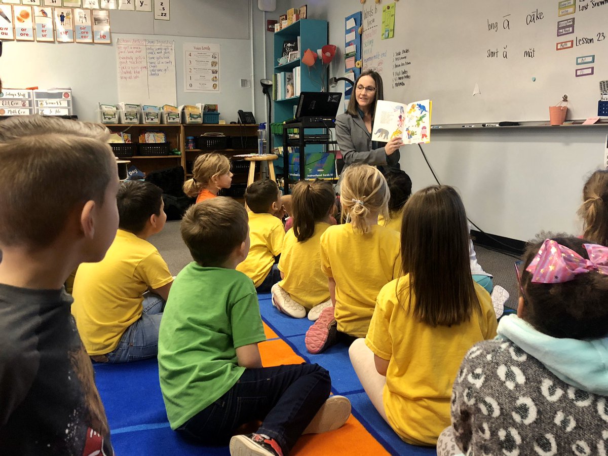 Every day in @WichitaUSD259 is amazing but today was even more special because I got to watch @Christy_OToole read to some incredible first graders at @OKusd259! #WPSProud #WPSFutureReady