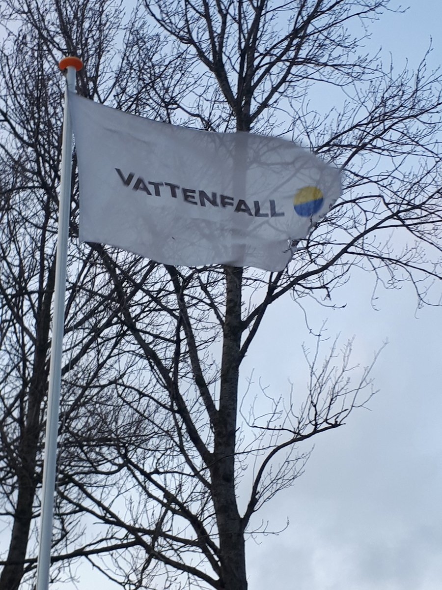 AnoukFlo's tweet image. Dat kan je wel zeggen!!! Wat n goeie wind locatie, die #wieringermeer