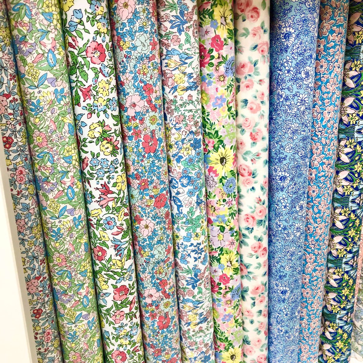 MySewingBoxUK's tweet photo. Spring has sprung into the shop with the arrival of the new Liberty Spring Flower Show collection! What floral delights will you make with this pastel collection?

Explore the whole collection: https://t.co/KOayYPZv3D https://t.co/iHimNAfQyk