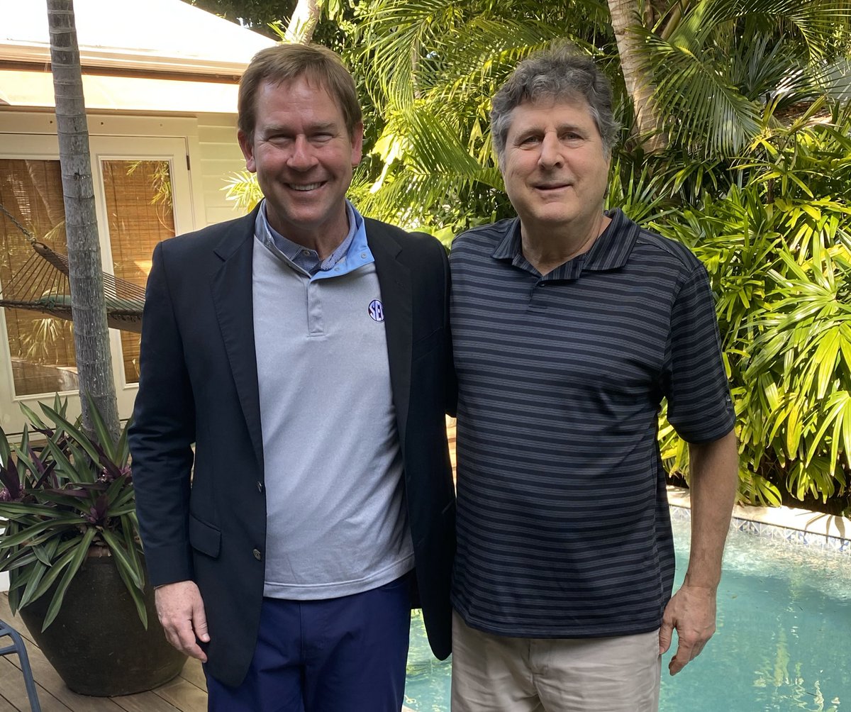 JohnCohenAD's tweet image. Here we go!!! @HailStateFB