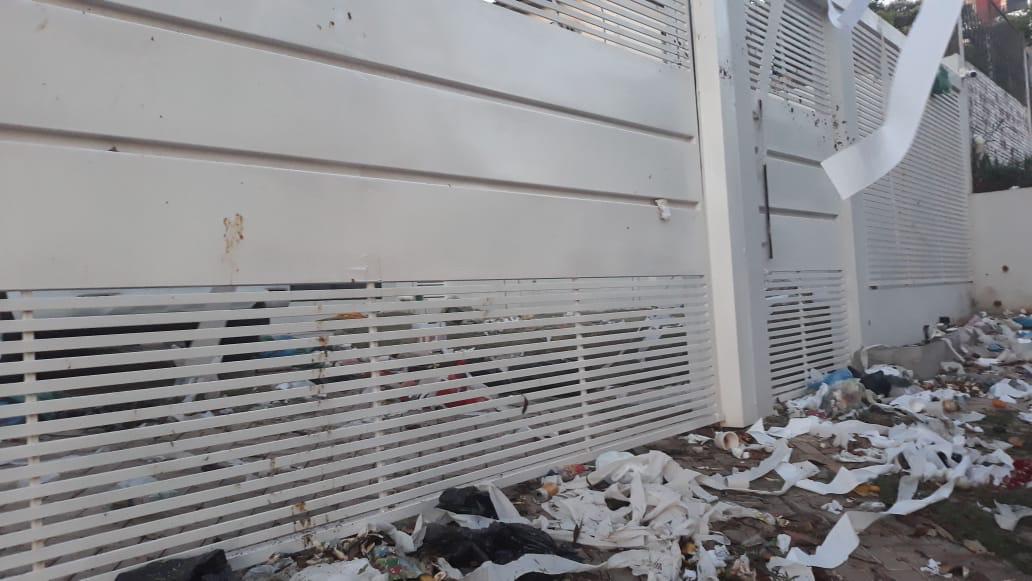 vanguardiacde's tweet photo. Asociación de magistrados repudia escrache a jueza

📲 https://t.co/gpEzxTNc0O

#VanguardiaCDE https://t.co/br8KmryQyX