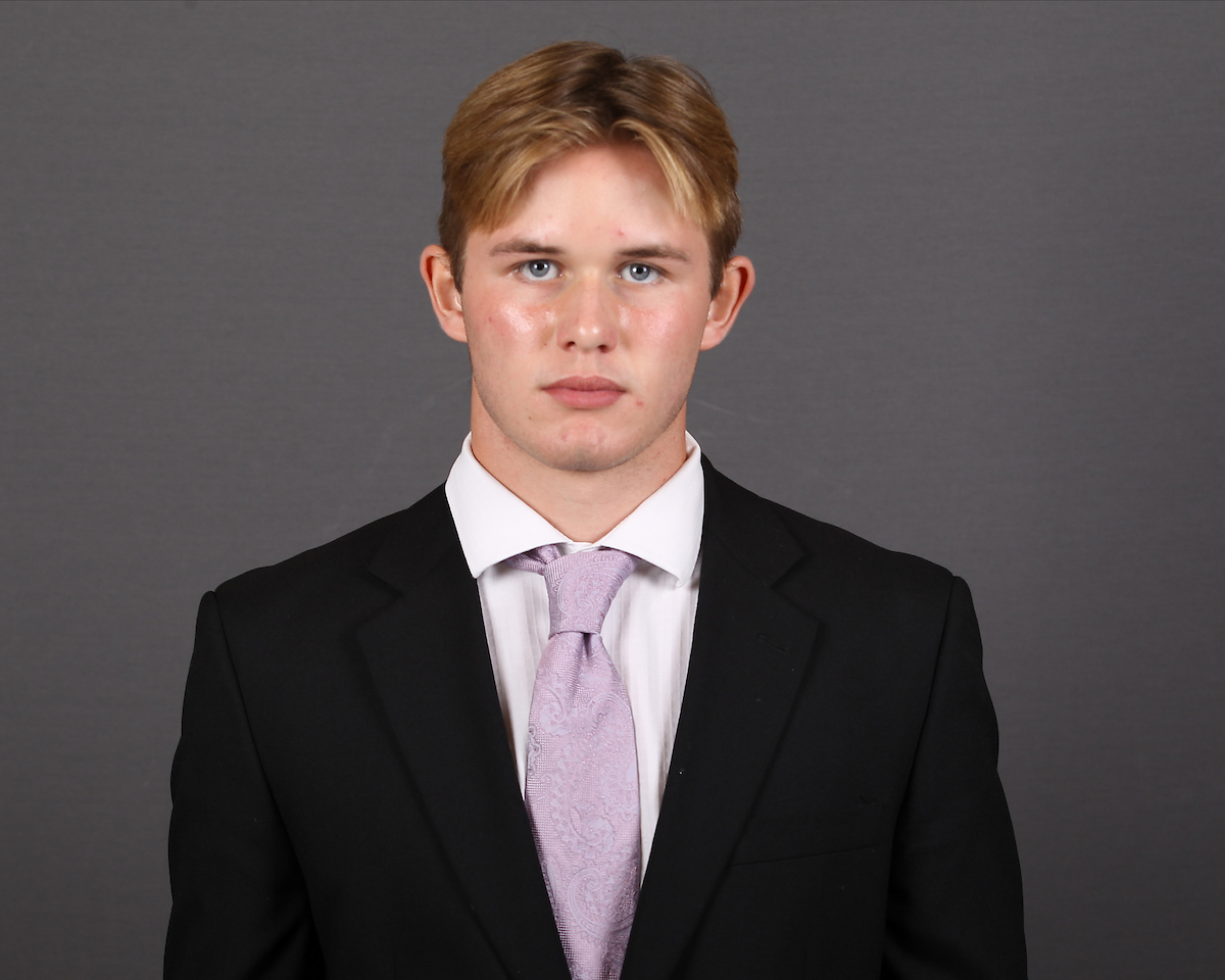 SpiritJrA's tweet photo. SPIRIT THIS WEEK
• Luke @_strickland7 scoring points with @collegehockey
schools
• Stouffville home to @MarkhamRoyals tonight
• Defenceman back from #WHL
https://t.co/wYCmfqpGjO
Pix: @AndyCorneau @ojhlimages https://t.co/rlXud5CYhH