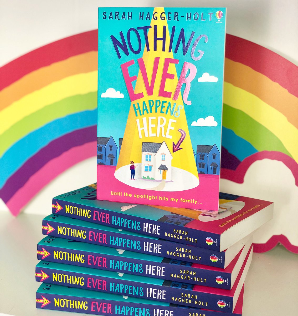 authorfy's tweet photo. 🌈✨📚 GIVEAWAY 📚✨🌈 

WIN a signed bundle of #NothingEverHappensHere by @SarahHaggerHolt. Just RT before 31.01.20 to enter.

Don’t forget to check out Sarah’s NEW MASTERCLASS at https://t.co/n4yjj0Y13G too complete with videos &amp; a scheme of work... 

@Usborne https://t.co/6MvkIuDvJ0