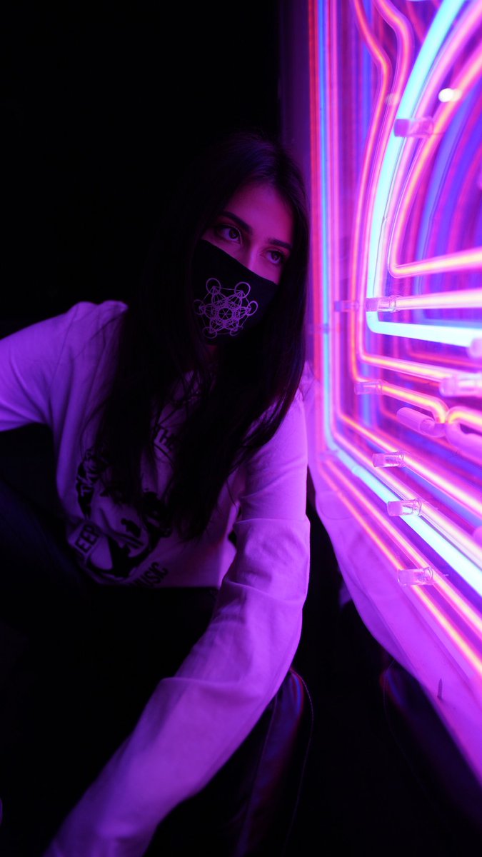blvcklist_co's tweet photo. That type of House Music that gives you the CHILLS 🌬
[ Get your reflective Metatrons Face mask online NOW ]
#Blvcklist #HouseMusic #MetatronsCube #HouseParty #DeepToTheBone #DeepHouse #Rave #TechnoClothing https://t.co/Bfv08JbFkI