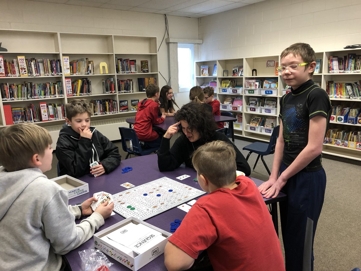 CandiceKrawetz's tweet photo. Games club for grades 5-8 today!  So much fun learning new games and mastering old ones. #teachingsportsmanship  @PrairieSouth https://t.co/zFtdZIz1pl