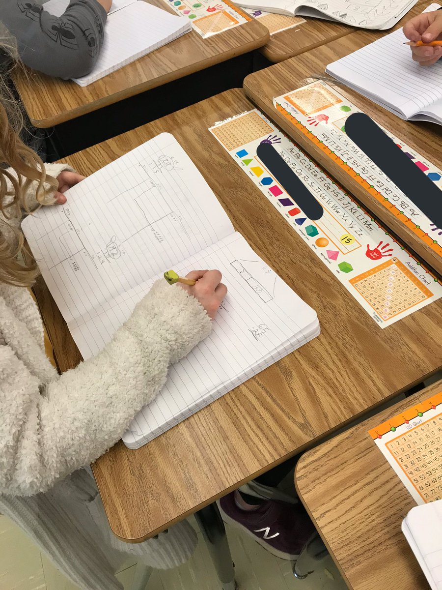 MrsBattgrade2's tweet photo. Problem solving with partners. #tapediagram madness and such amazing progress! 🎉@ChpsTweets @CHPSK5MathCoach @eureka_math @bret_es https://t.co/1xjPXsZfWA