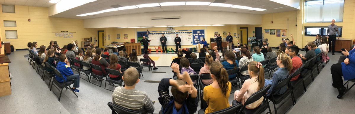 PbisResn's tweet photo. RESN #BLUE 👮‍♀️👮🏾‍♂️🚓 https://t.co/e42owlK8iD