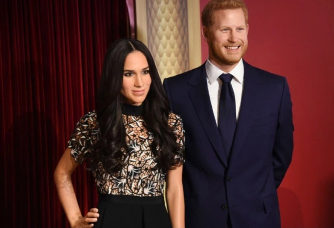 msamson56's tweet photo. London's Madame Tussauds museum has removed the waxworks of the Duke and Duchess of Sussex from its Royal Family set. Yikes lol https://t.co/t5XM9Ondr7