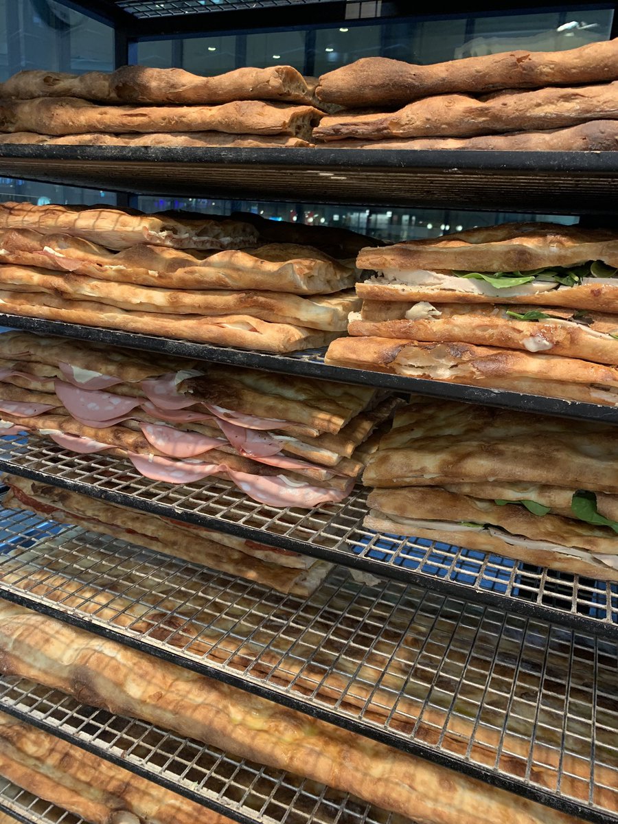 spianatabakery's tweet photo. #justbakes #artisanbakery https://t.co/kAgqTmicex