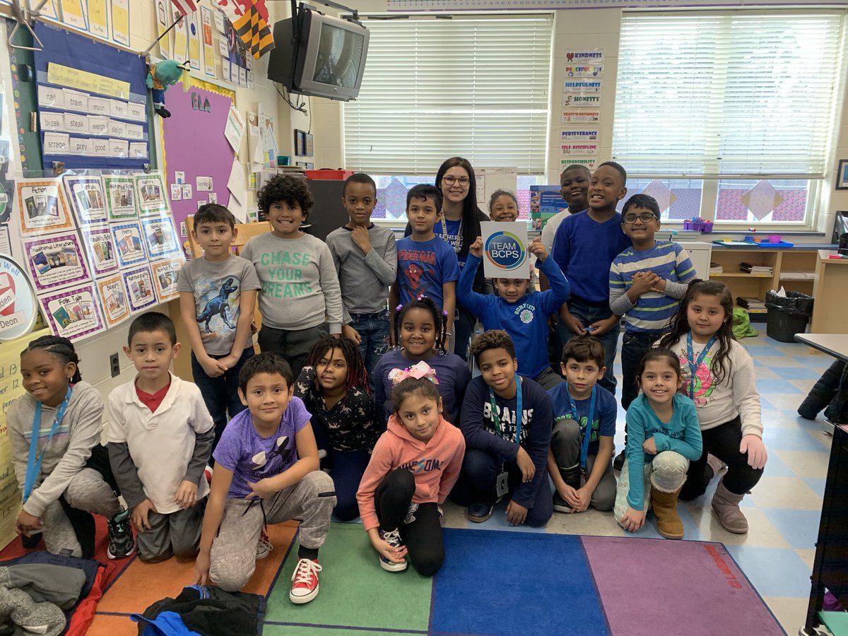 MarisaRardon's tweet photo. TEAM BCPS DAY! #BCPSBlue @WoodholmeES https://t.co/BoIC7FMP9v