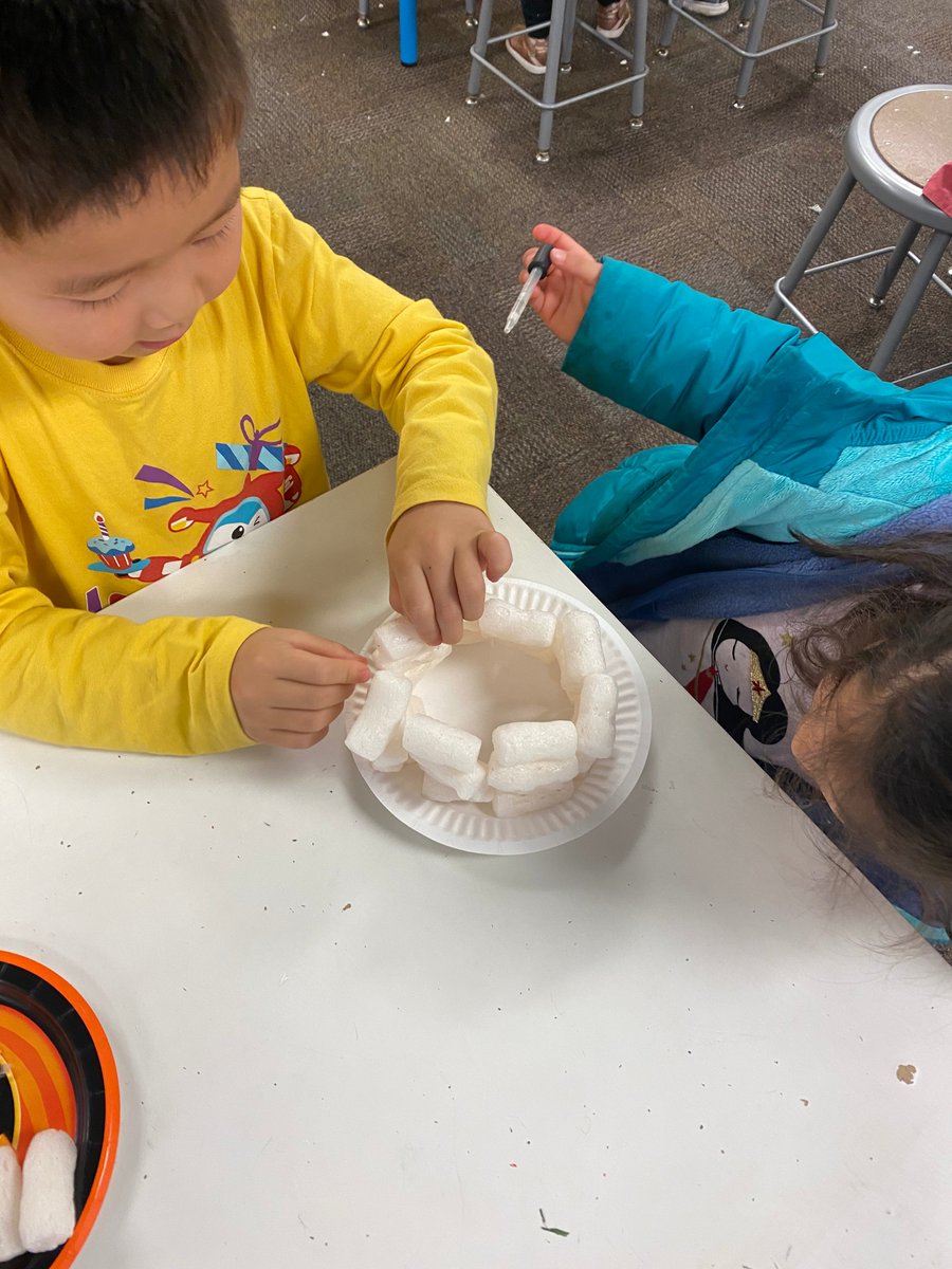 Mrs_Gentile's tweet photo. After learning all about snow, TK engineers designed and constructed their very own igloos. Many opted to "work together" to improve their designs. @lasdk8 @BobcatsSR https://t.co/GdmPip0x4T
