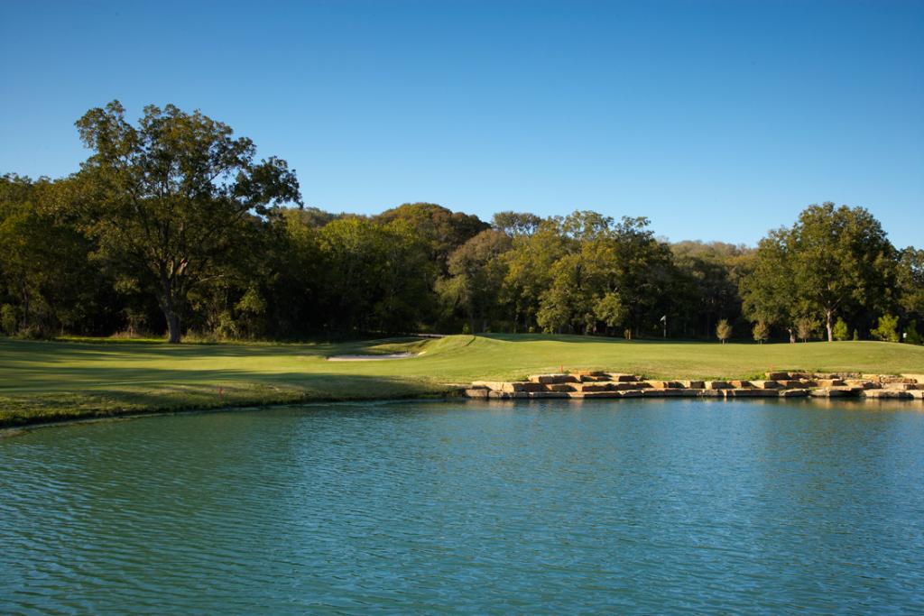 Who's ready to golf this weekend? 

#HyattLostPines #lostpinesmoment #wolfdancergolfclub #golf  #resort #texasescape #texashillcountr