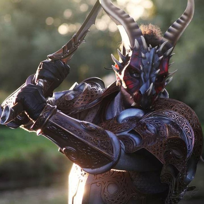 Dragon Age Inquisition Qunari Helmet