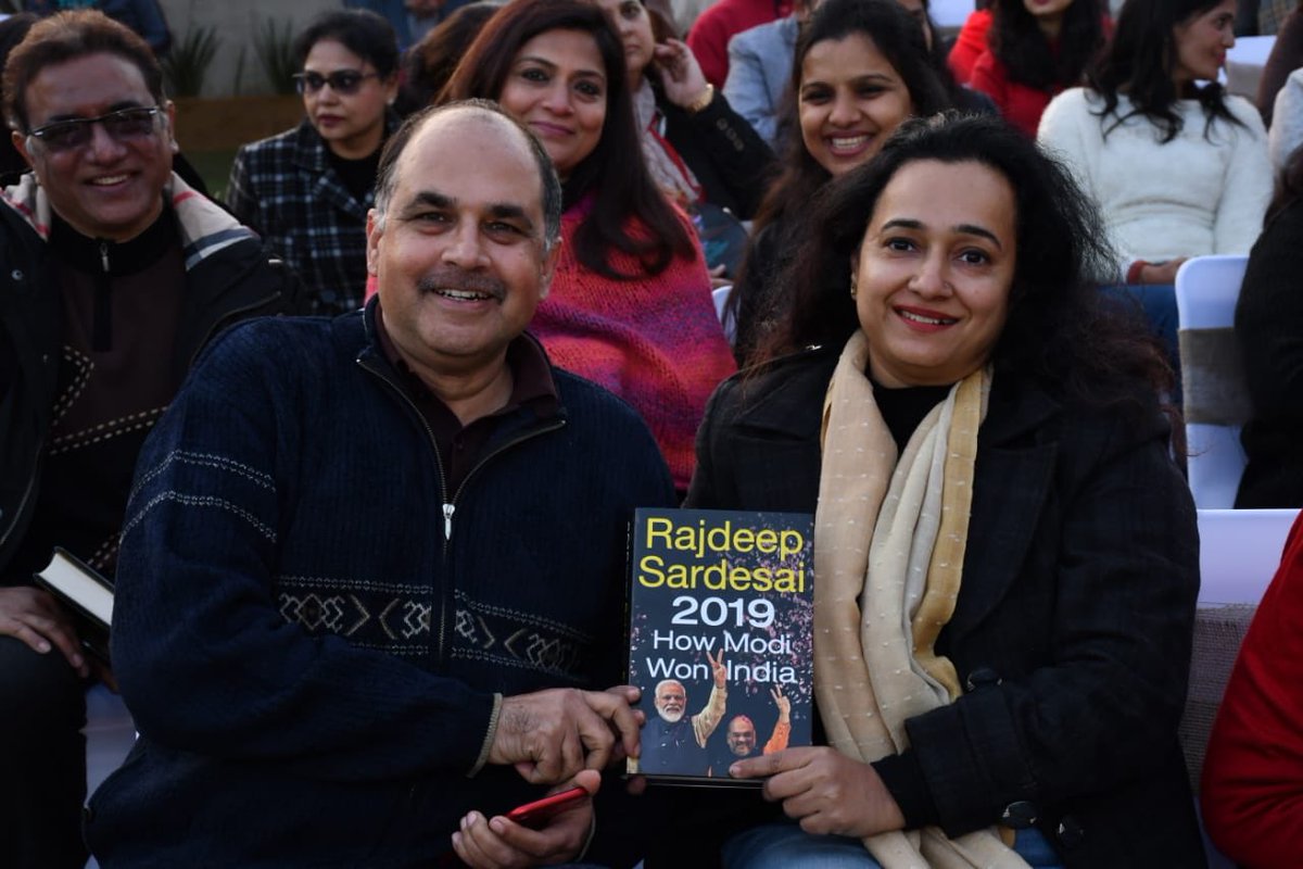 Booksenbeyond1's tweet photo. It was a pleasure to have @sardesairajdeep at @Booksenbeyond1 for launch of his book 2019 How Modi won India. You won the hearth of every literary lover in Faridabad. You rocked & faridabad loved you. @rahul1054 @amanaggarwal69 @SandeepMall @FaridabadMetro https://t.co/iopjUOV9Z0