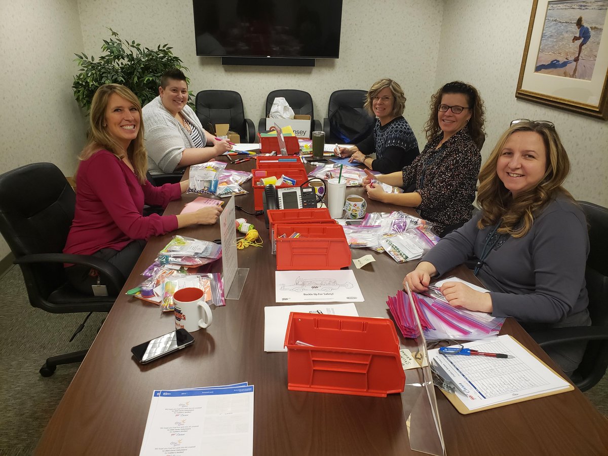 AAACentralPenn's tweet photo. Today, members of our HR department get together to make coping kits in support of @CaitlinsSmiles.  As of today we have completed about 1,000 coping kits to be delivered to children in local hospitals! #AAAGivesBack https://t.co/MI5vL1hk02