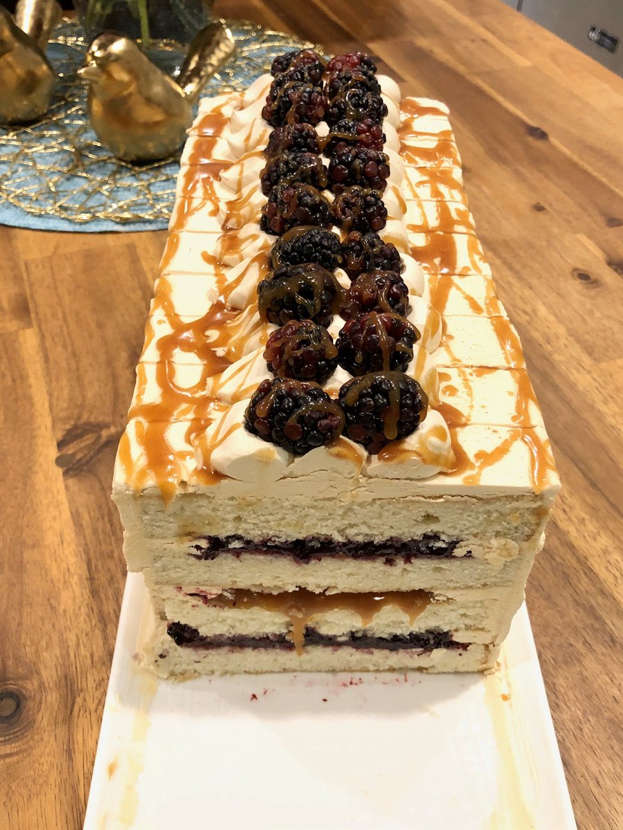 JoyfullyIndulge's tweet photo. We’ve got a Huck Finn cake available by the slice today! Brown butter cake, with blackberry preserves &amp; salted caramel buttercream - OMG!
#cake #saltedcaramel #caramel #blackberry #buttercream #cakedecorating #treatyoself #treat #baking #bakery #cafe #coffeeshop #southsurrey https://t.co/qQlbUprcbk