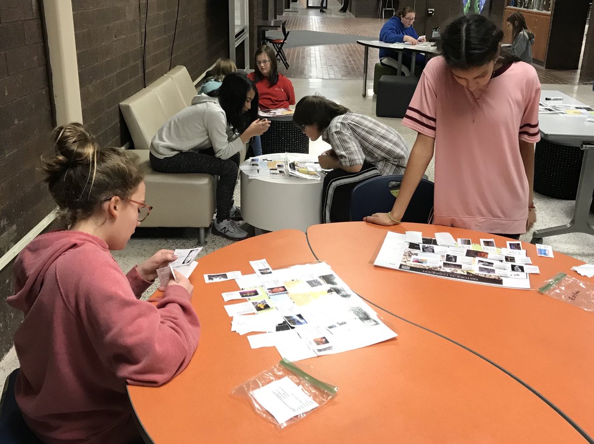 MalissaJuni's tweet image. Historical Conquest competitions have begun! #studentcreatedcards #friendlycompetition #learninghistory #STRIVEforSuccess ⁦@TigersGms⁩ ⁦@ethanmeints⁩