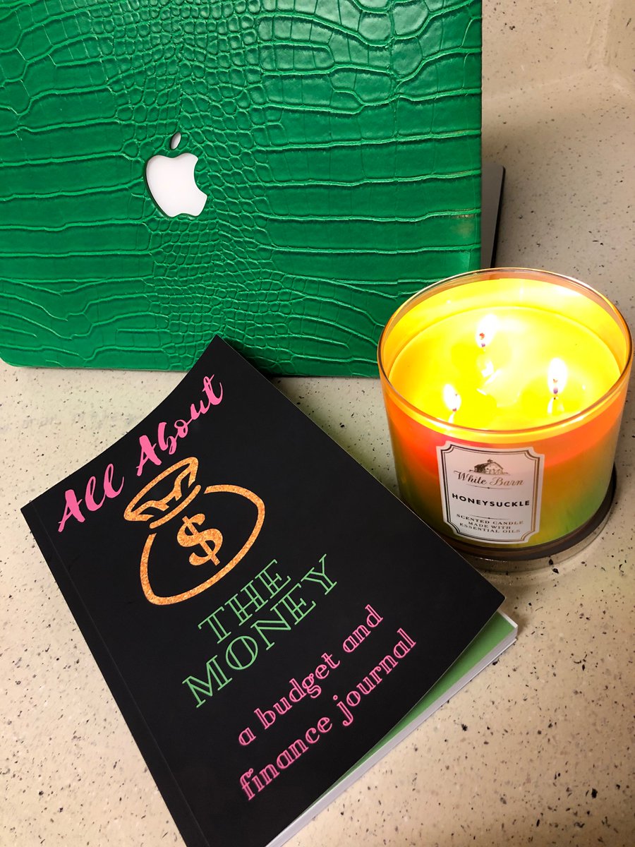 IndiaAlmighty's tweet photo. My new MacBook π» case came. π» #ChicGeeks https://t.co/CXEodePJt6