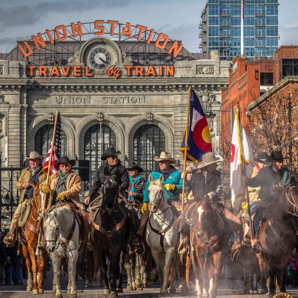 The Rodeo is in town! Who was able to check out the parade today? 

#DoubleTreeDen