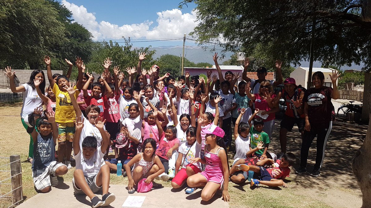 AvalosClelia's tweet photo. 51 niñas y niños de 6 a 12 años participaron ésta mañana del 1er. #LaboCiudadano en Animaná Lxs niñxs tienen derecho a expresar sus opiniones y a aportar su mirada en alternativas de abordaje a problemáticas locales. #PachaLAB @MesaFederalPC @FederalLab @bienpensado https://t.co/KNnZsoESPY