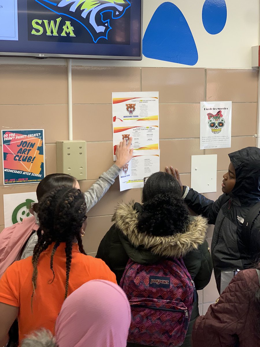 Arts_SWA's tweet photo. #TBT Students seeing Marching Tigers 🐯 membership results after mid-year auditions! Hard work+Musicianship+Practice+Dedication=Success ✨🎶🥁🎓 #SWArts https://t.co/nhL5RSHLBz