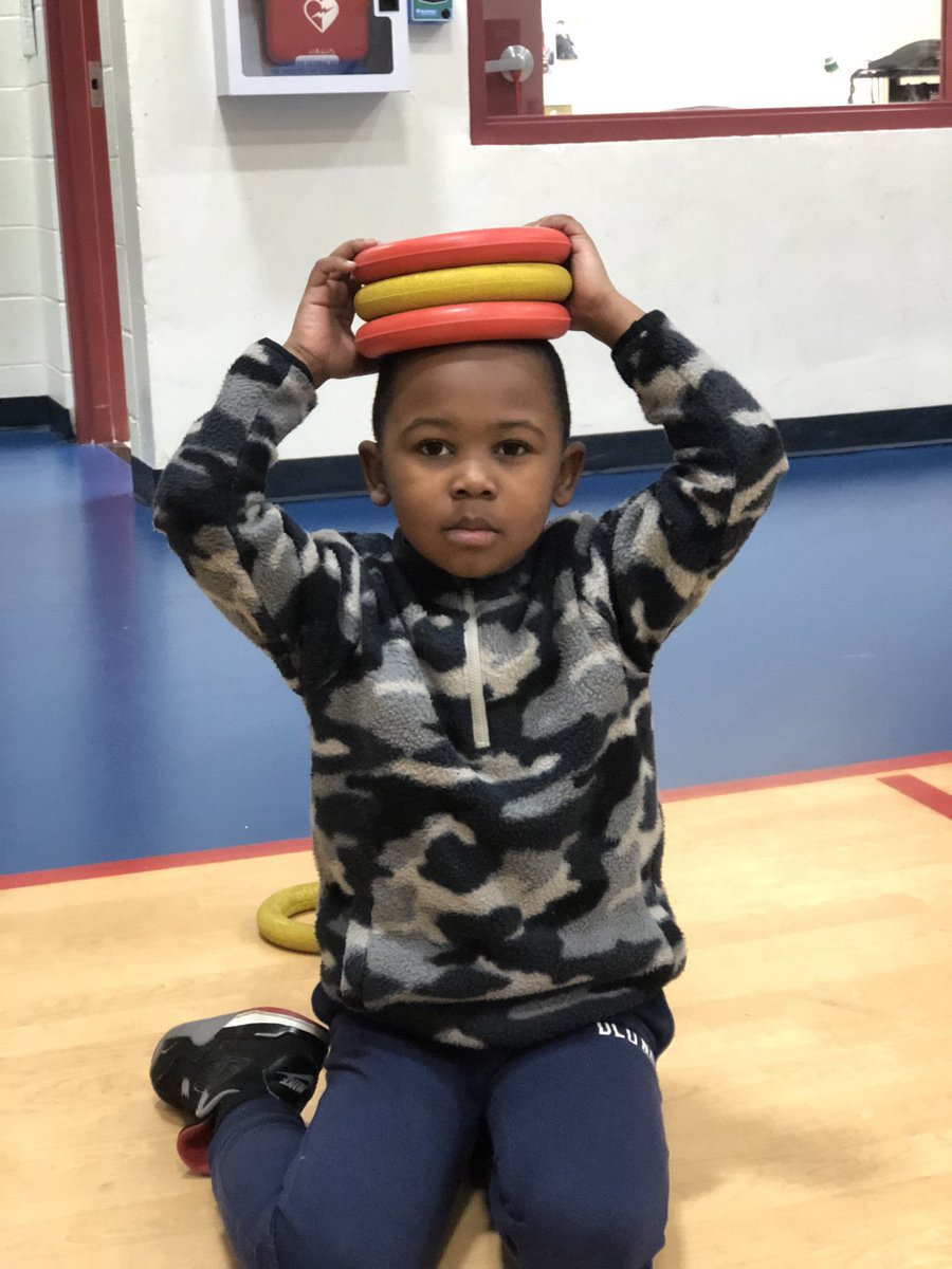 Mr_SBairPE's tweet photo. Been a great day here. Kids are showing they were ready to be back from winter break. #sweatingTOtheOLDIES #golfINpe #K2PE #IneedSOMEwater #KeepItLoose #ChangeTheNarrative #TeachLikeAChamp #NoChildLeftBehind #ImpactingLivesDaily #TeachItWell @MrGardner_JPS https://t.co/wpeaHjxWEr