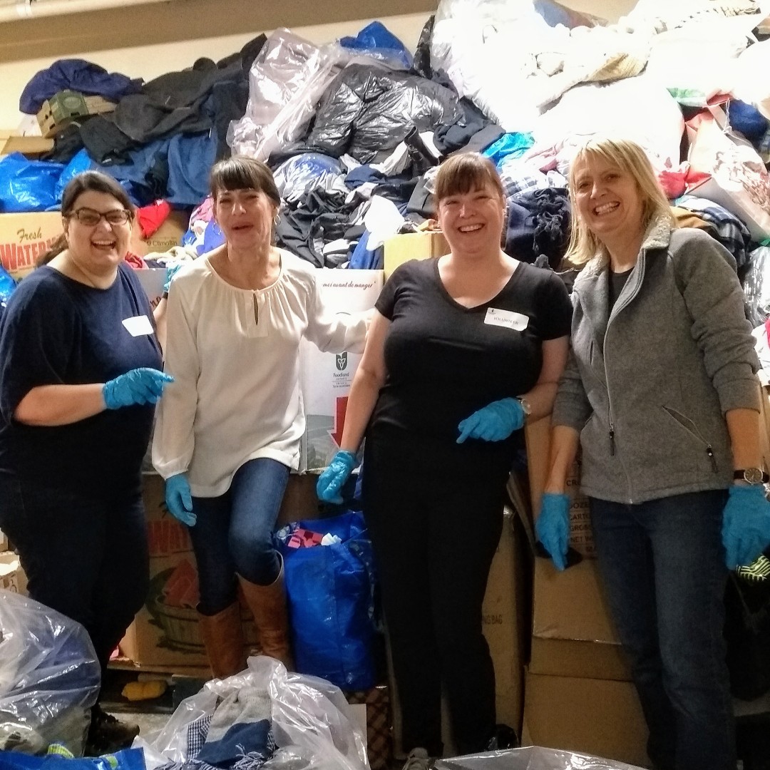 goodshepherd_to's tweet photo. WOW, so many clothing donations – thankfully professional organizers Maria, Rosalind, Suzanne and Uli are helping us sort and organize these wonderful gifts that will help people who are homeless and at-risk. #keepTOwarm #kindness matters #GoodShepherd https://t.co/ySyQTB1qUw