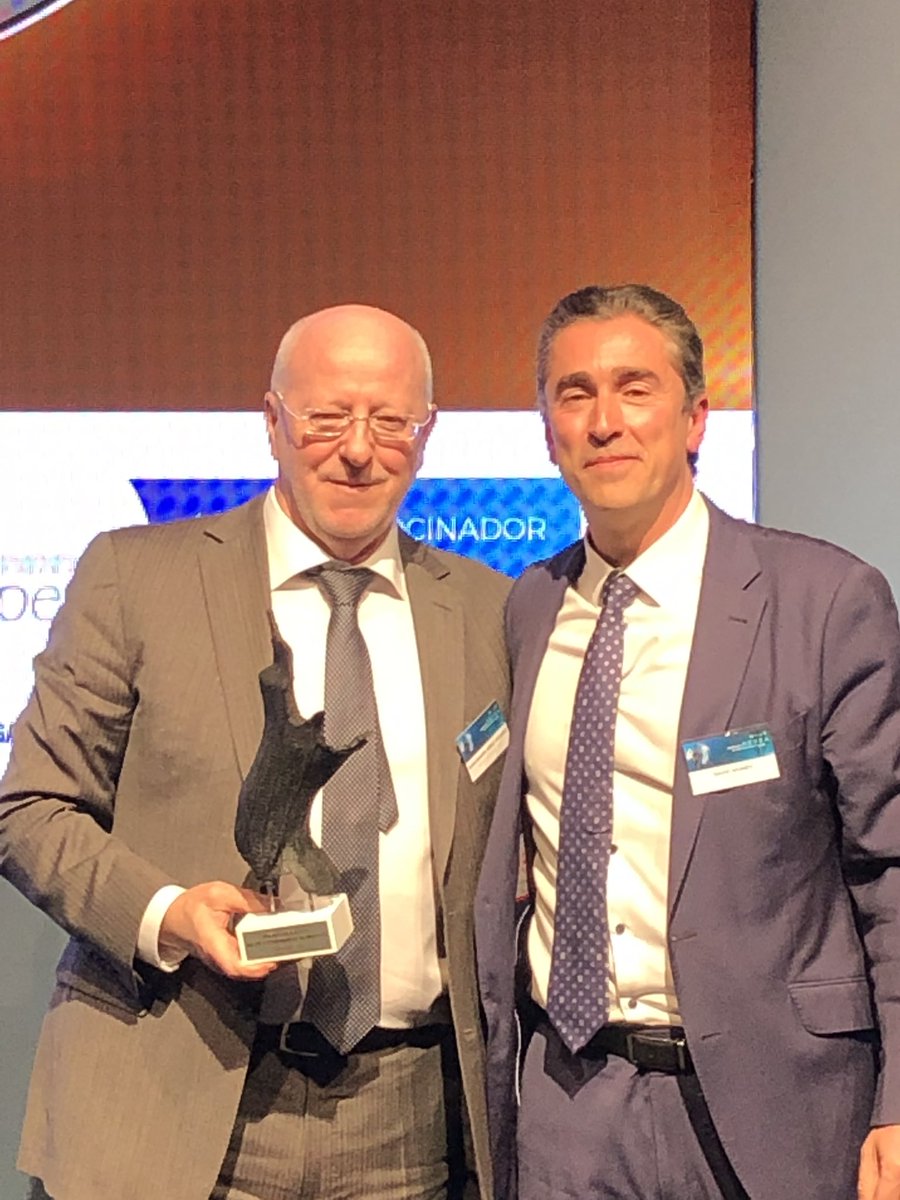EuropneusOnline's tweet photo. El Premio Hevea 2019 al Mejor Distribuidor De Neumáticos es para @NtcosSoledad https://t.co/FQndgo5aoQ