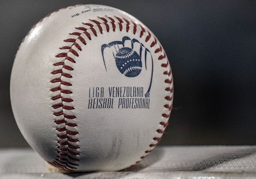 #NotiMippCI 📰🗞| #Deporte | Leones, Navegantes y Caribes siguen en la pelea.  Lea más ⏩ bit.ly/39SzUbn

#DiplomaciaIntegraciónYPaz