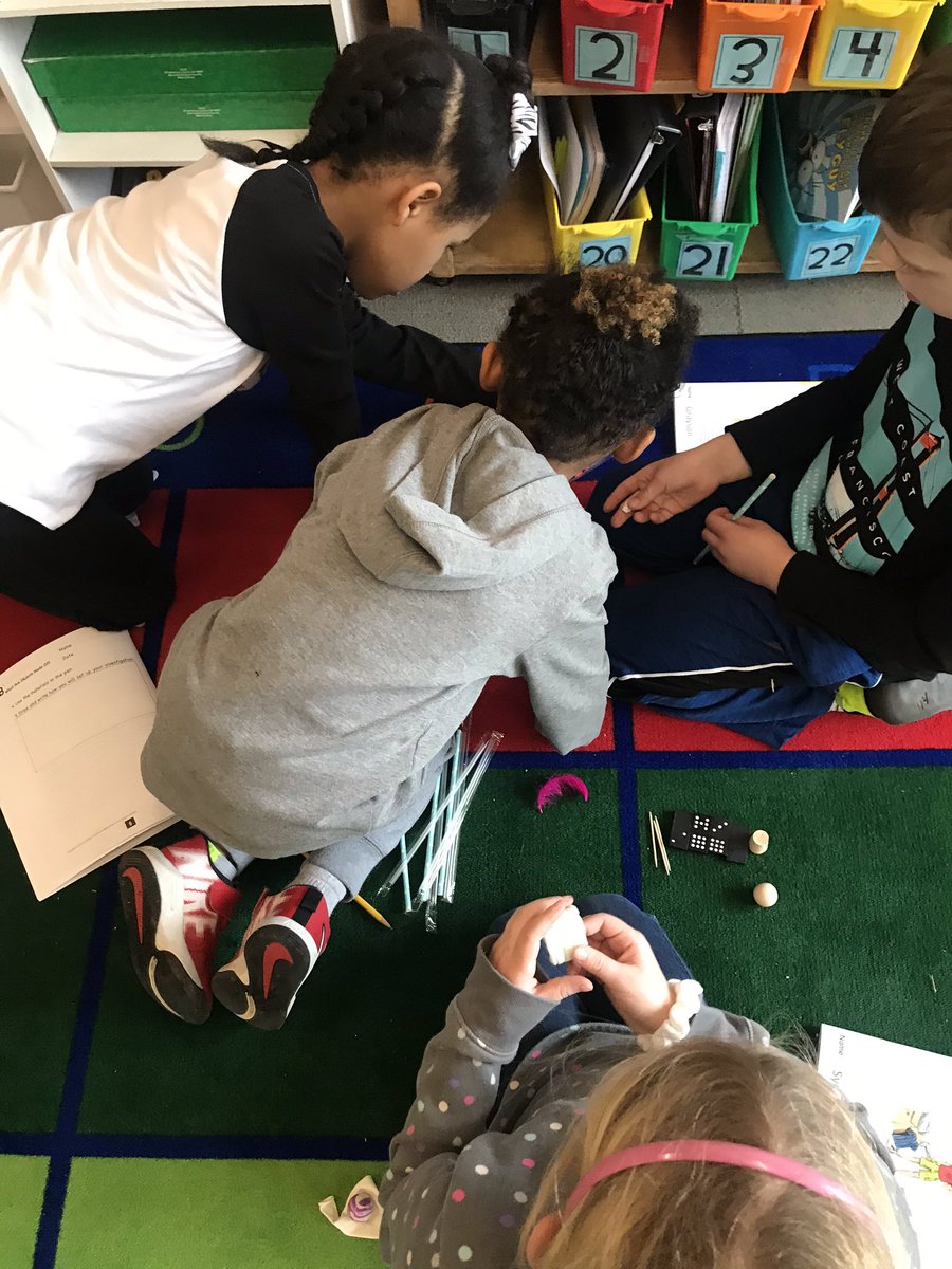 LChildress2nd's tweet photo. Sorting items based on their properties for our new Science unit. #Berkleydifference #Pattengillpride https://t.co/qxTmycnhnc