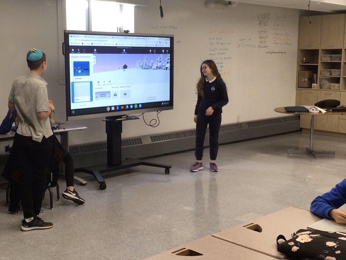 MrRayOJCS's tweet photo. @The_OJCS Gr. 7 Ss learning about paths, coding, how to upload 3D models, how to add music and additional scenes to their @CoSpaces_Edu VR ecosystems in a student led EdCamp. #welearnbettertogether #floorbutnoceiling #theojcsdifference https://t.co/ukazg88635