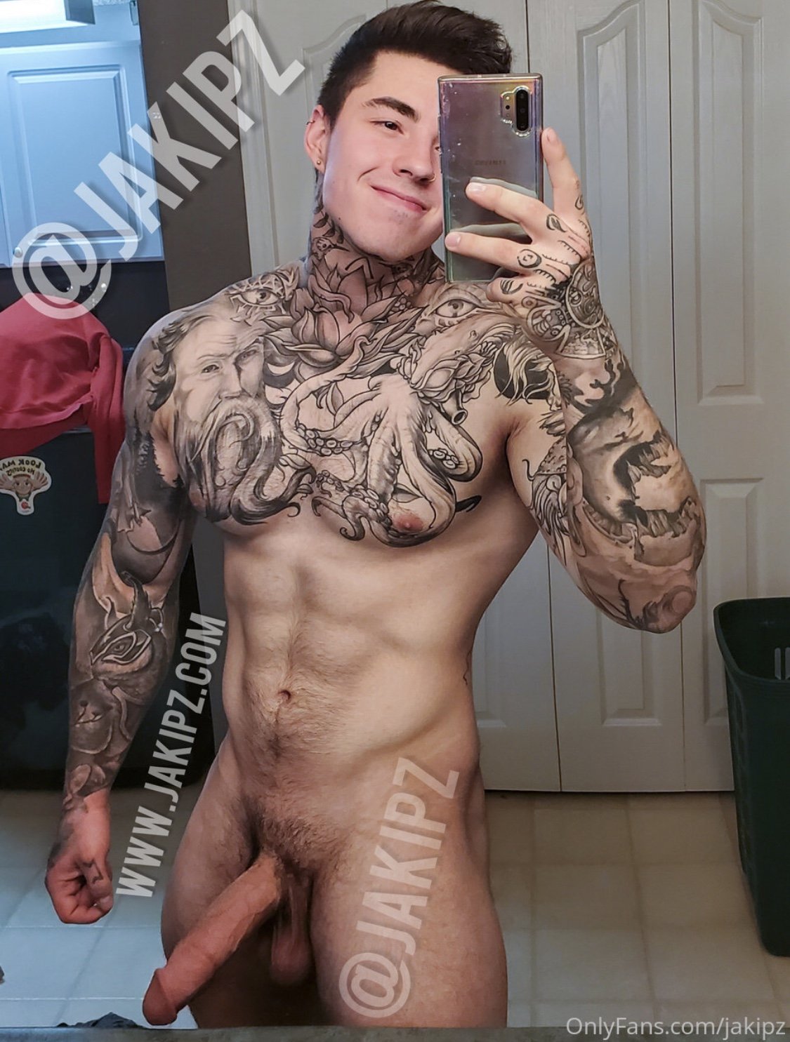 GAY PORN SEX 🔞 on X: Chulazo 😈😈😈 t.co0lxDkTrPHR  X