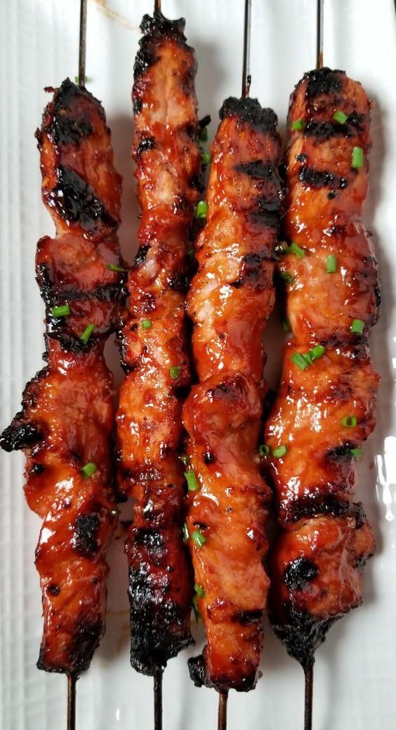 bigminsbbq's tweet photo. #BBQQuiz: How long is the longest recorded #BBQ? 
Drop your guess in the comments and check back tomorrow to see if you were close! 
#BigMinsBBQ #Foodie https://t.co/WM1FrtN7OG