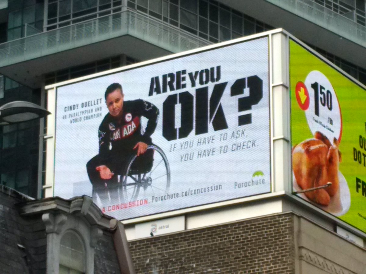 kteahen's tweet image. Walking home from a downtown meeting - and lo, it&apos;s #CheckForConcussion at Yonge and Gerrard! #ConcussionEd @stevepod @pou29 @ScottMoir @SevenCan_CO #Toronto