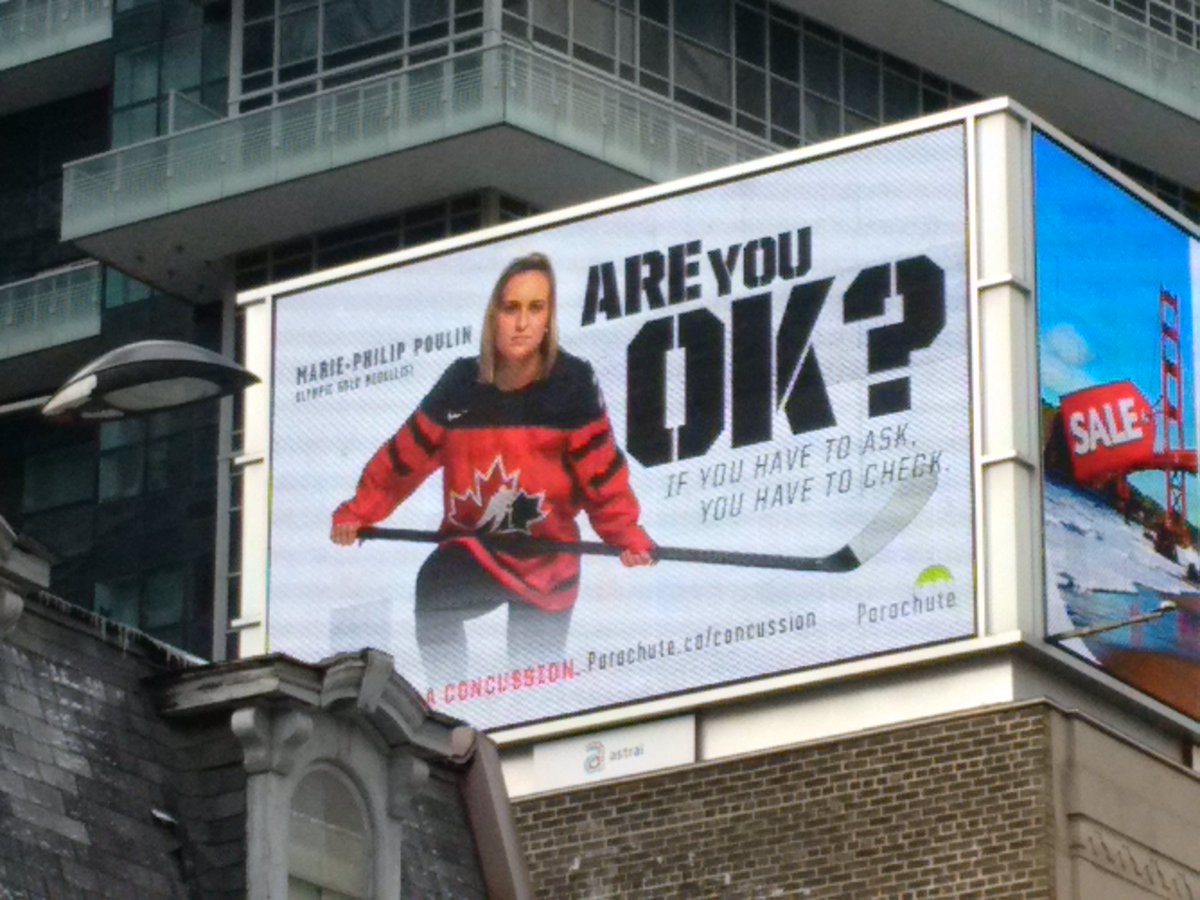 kteahen's tweet image. Walking home from a downtown meeting - and lo, it&apos;s #CheckForConcussion at Yonge and Gerrard! #ConcussionEd @stevepod @pou29 @ScottMoir @SevenCan_CO #Toronto
