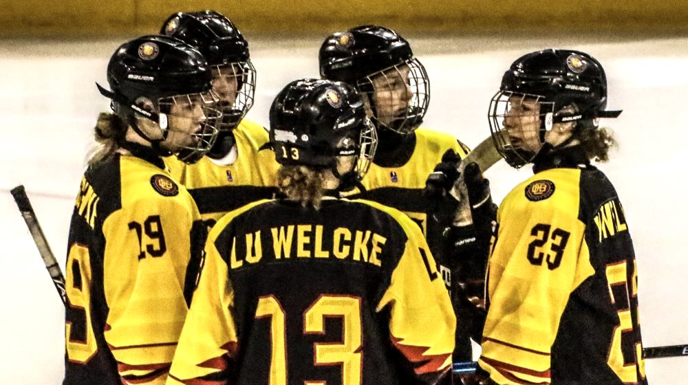 EN3qGJ9UUAEZOfb.jpg:large