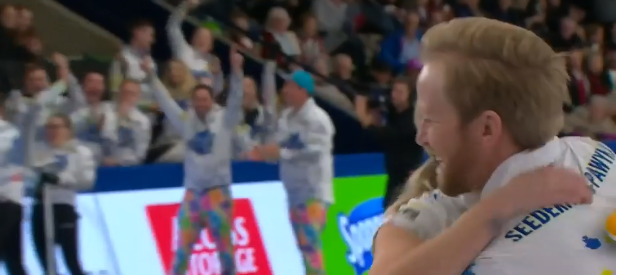 Must See: Mahbergs scores five to win it with brilliant double takeout

WATCH: tsn.ca/must-see/video…