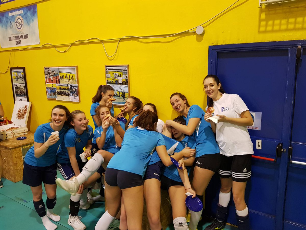 VolleySegrate's tweet photo. #postallenamento #volleysegrate https://t.co/9DYTjDFo7Y