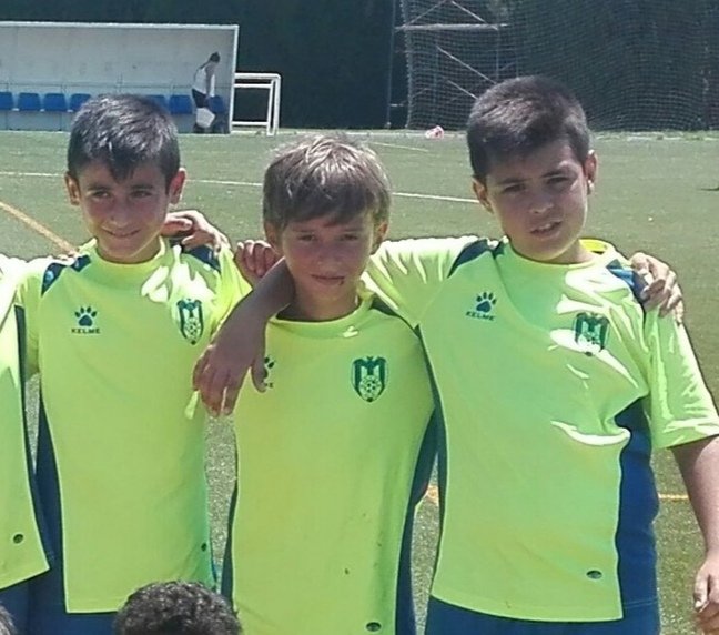 FurioRamon's tweet photo. El fútbol te va dando buenos amigos y este sábado volvemos a verte Manuel!! 🔝
#lazurda https://t.co/IgNDcgvW31