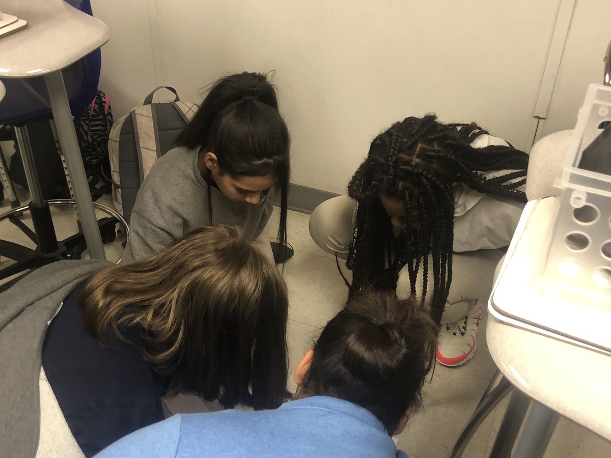 JessalynAleece's tweet photo. Coding can be difficult work! We’re working on training our minds to overcome adversities before we code. First up, building an index card tower—the catch: no talking & only one hand per person. If at first you don’t succeed... @GoBucsSJHS #SouthsideALLin #LivingstonMADE https://t.co/xIOCej7orf