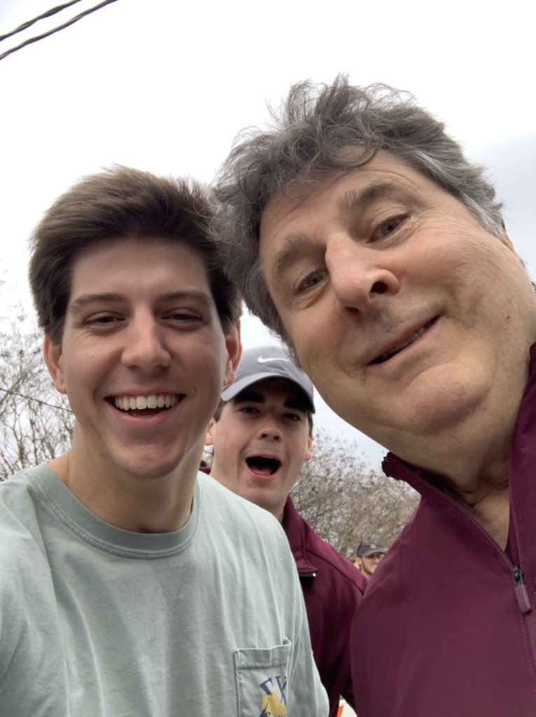 Lets play ball @coach_leach @hailstatefb