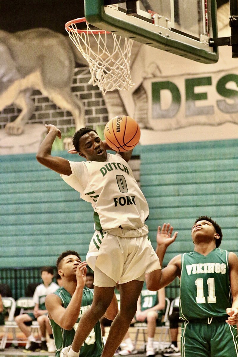 GoFlashWin's tweet photo. Flying Foxes on the court. @dutchforkhigh JV and B-Team BASKETBALL at home tonight. @DFHSGRL_BBallIN and @DutchForkBball photos to come on https://t.co/EYyNVKFBwN https://t.co/pkIk1zUO8n