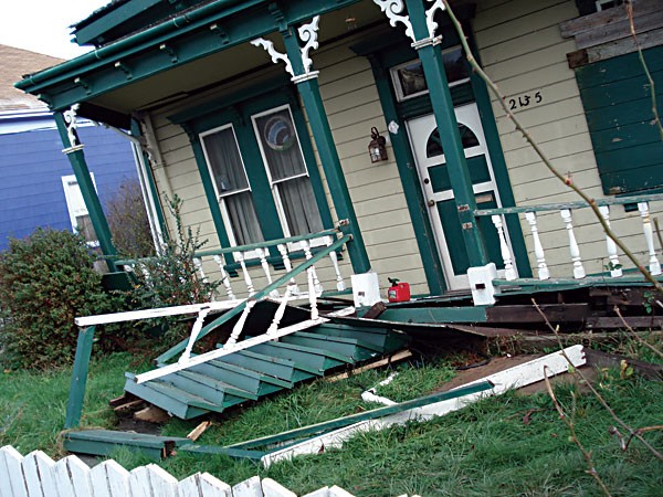 ncj_of_humboldt's tweet photo. Ten years ago, the ground under Humboldt County shook with an intense ferocity. #Earthquake
#anniversary #temblor #OnShakyGround #FaultLines
#humboldtcounty #tenyearslater

https://t.co/Xo6D6FDUfT https://t.co/E1FJxcGwqp